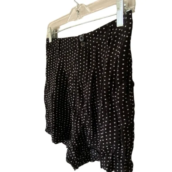 Free People Black Polka Dot Shorts‎ nwt - Image 2