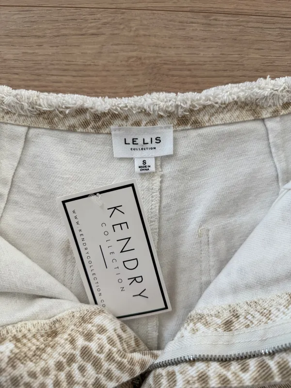 Le Lis Frayed Snake Print Denim Wrap Skort - Image 3
