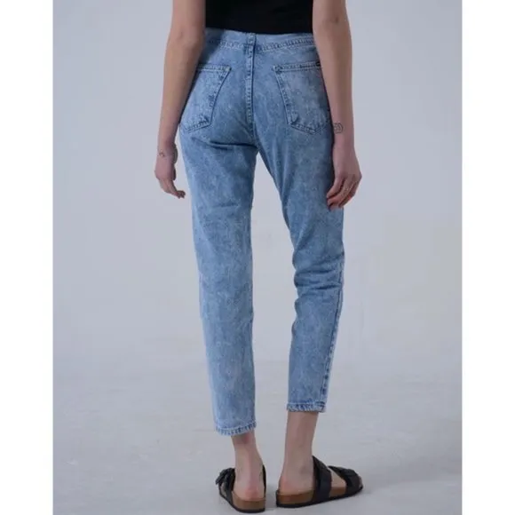 BETRO SIMONE‎ high waist rigid acid wash denim MOM JEANS Size 27 New - Image 2
