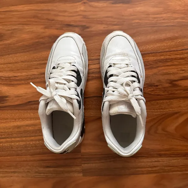Nike Air Max Shoes - Image 6