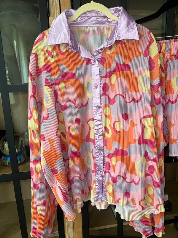 Peppermayo Groovy set long sleeve button down shirt top pleats shorts colorful psychedelic - Image 5