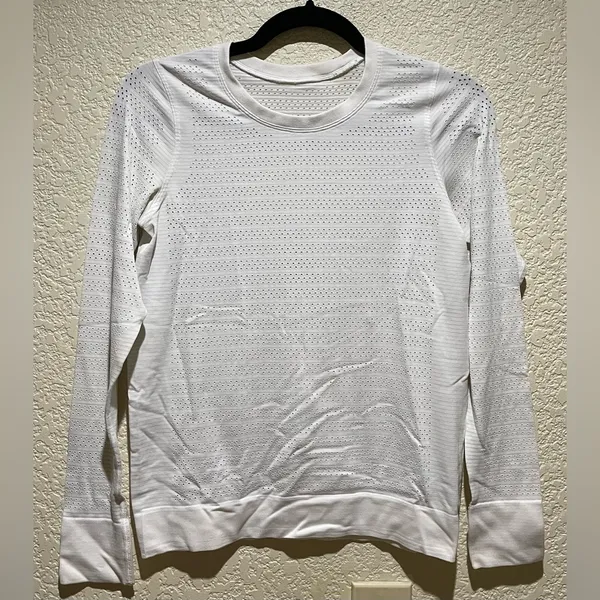 Lululemon Swiftly Breathe Long Sleeve Squad Top Shirt White Silverescent - Image 4
