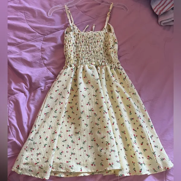 yellow dress Size M - Image 2