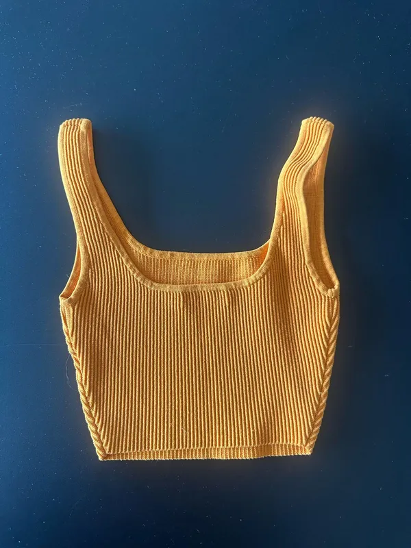 Aritzia Top - Image 2