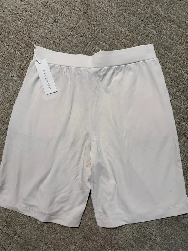NWT Cozy Earth Bamboo Bermuda Lounge Shorts in Soft Cream Sz M - Image 4