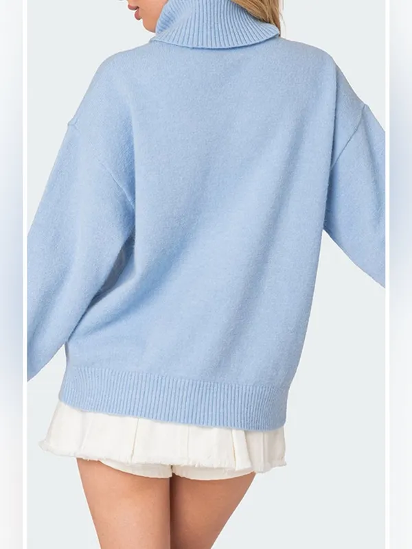 EDIKTED Isabelle Oversize Turtleneck Sweater in Light Blue. Size XS/S - Image 2