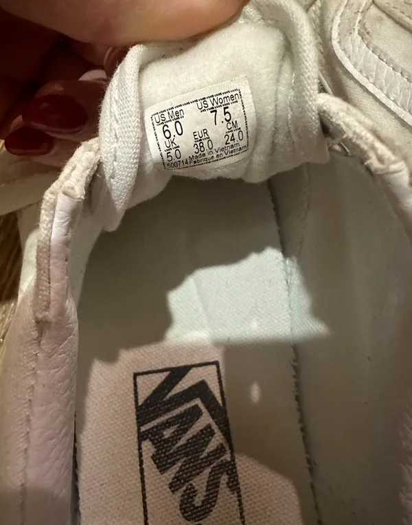 Vans Sneakers - Image 4