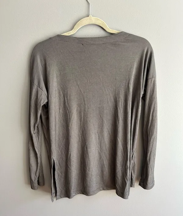 Cupcakes and Cashmere top  - Image 5