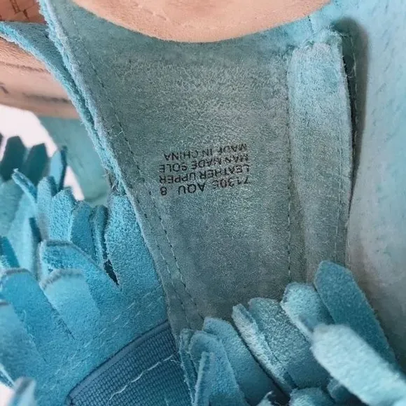 Minnetonka‎ Aqua suede fringe Nicki wedge sandals - Image 4