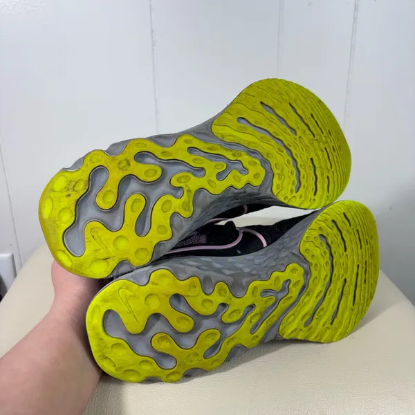 Nike React Infinity Run Flyknit 2 Athletic Running Sneakers Violet Dust CT2423 - Image 6