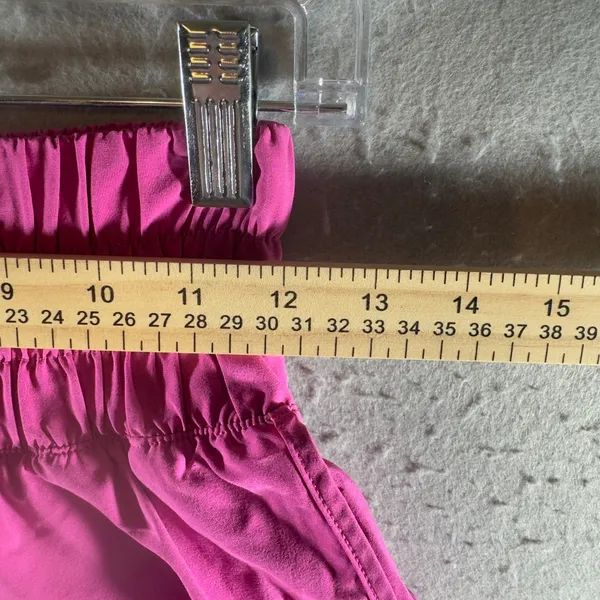108 | CRZ YOGA High Waisted Smocked Running Shorts Pink Women XS - Image 3