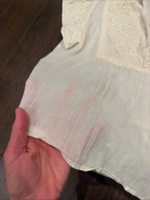 GAP Cream Crinkle Gauze Embroidered Cropped Shirt Medium - C27-180 - Image 5