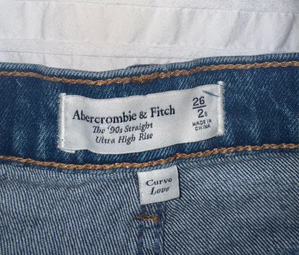 Abercrombie Jeans High-Rise Straight - Image 3