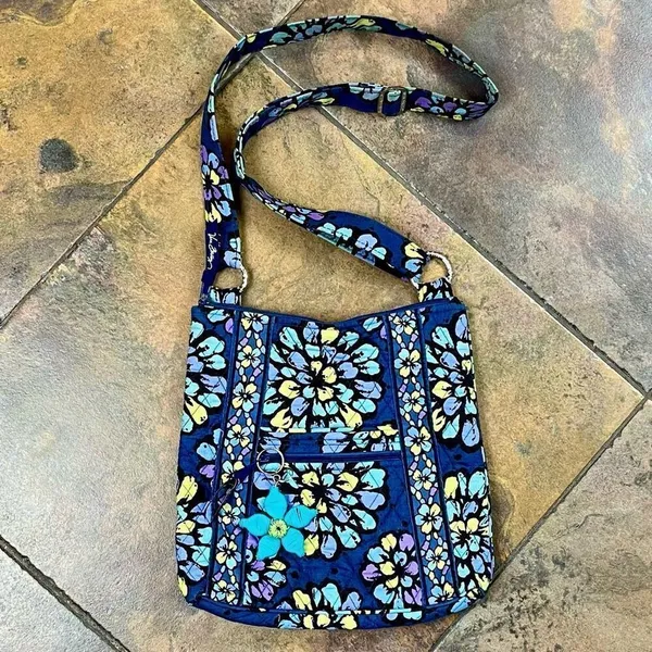 Vera Bradley Crossbody Hipster Floral Purse - Image 5