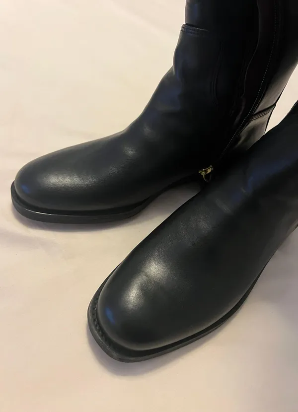 Franco Sarto Black Boots - Image 4