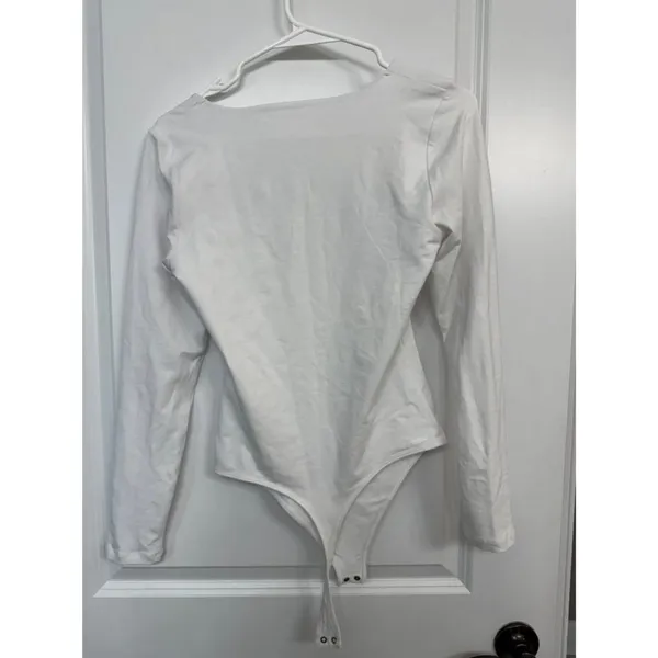 NWT Abercrombie White Square-Neck Long-Sleeve Bodysuit M - Image 6