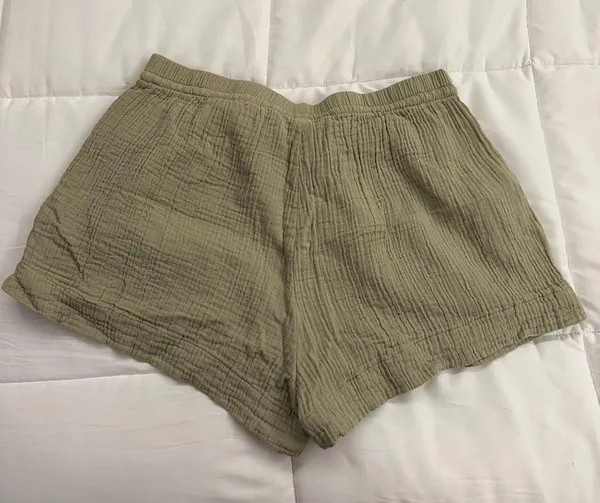 H&M Short - Image 3