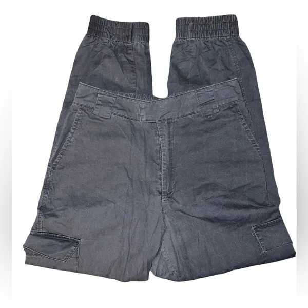 Know One Cares Women’s Cotton Cargo Pants Medium - Image 2