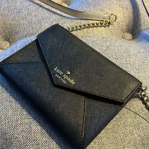 Kate Spade Crossbody Mini Envelope Two-way Bag EUC - Image 3