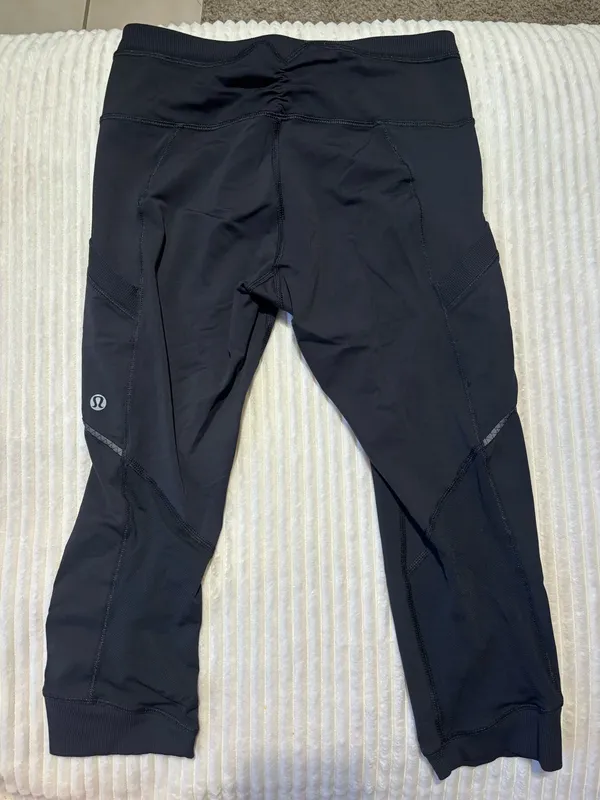 Lululemon Capri Leggings - Image 2