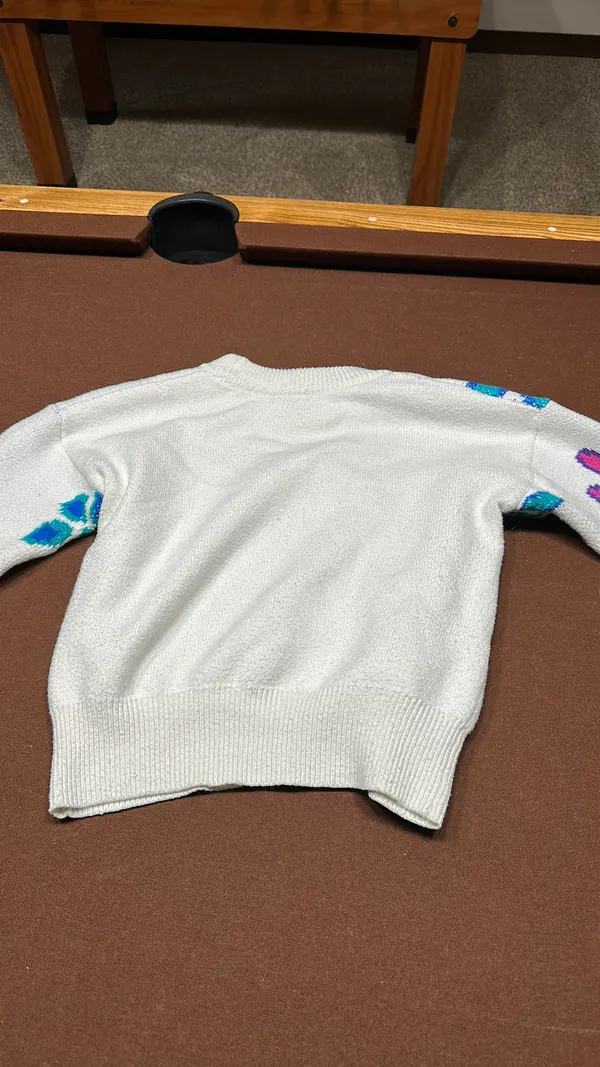 Wild Fable white sweater - Image 5