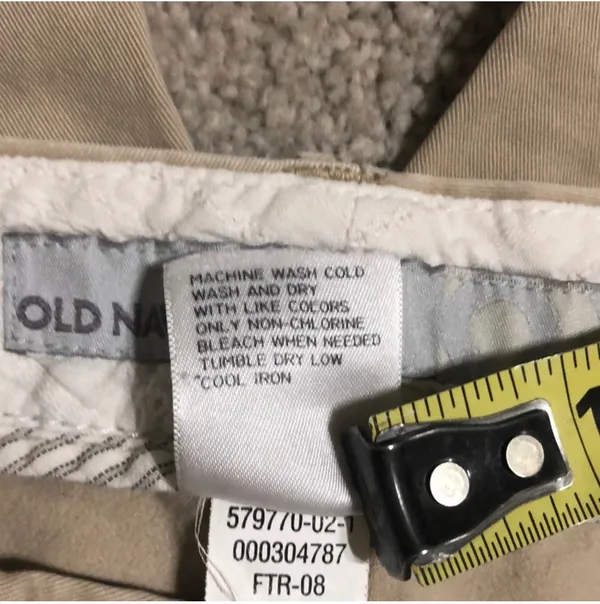 Old Navy Capris - Image 6