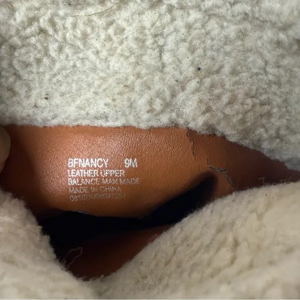 B. Makowsky Tan Winter Boots with Cream Fur - Image 9