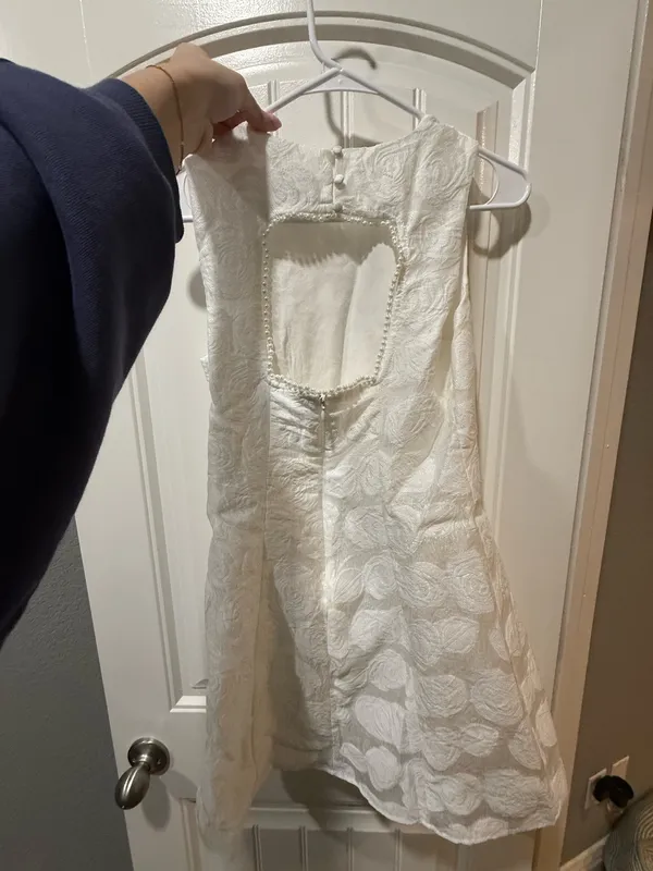 White pearl dress Size M - Image 2