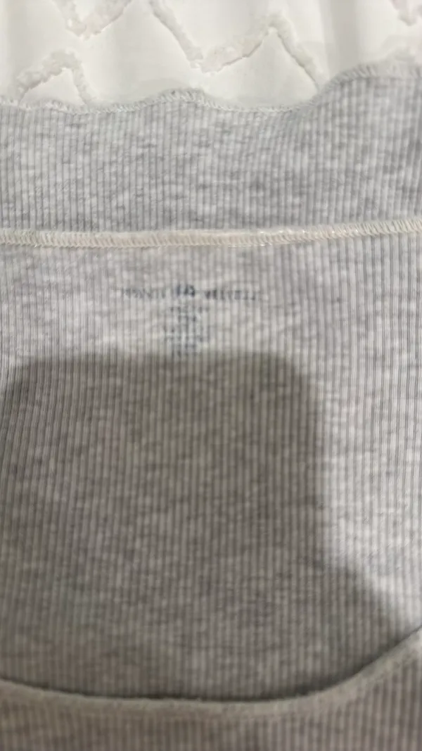 Brandy Melville Grey Long Sleeve Cropped Ribbed Shirt - Image 2
