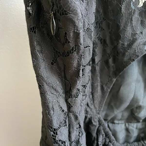Kimchi Blue Lace dress - Image 11