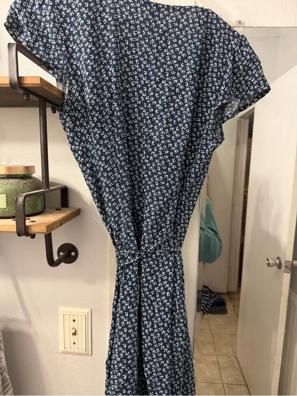 Brandy Melville Navy Blue Floral Wrap Midi Dress - Image 4