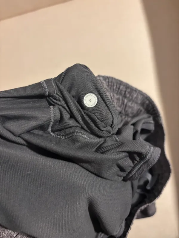 Shorts - Image 4