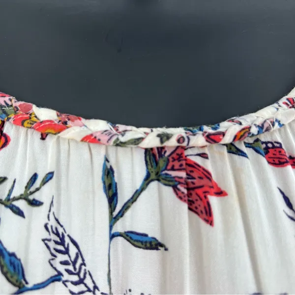 Old Navy Women’s Multicolor Floral Print/White Background Maxi Sleeveless Dress - Image 10