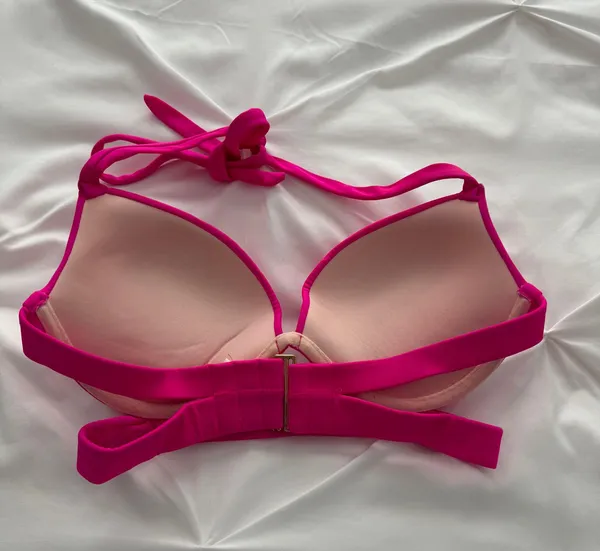 Victoria's Secret Bikini - Image 2