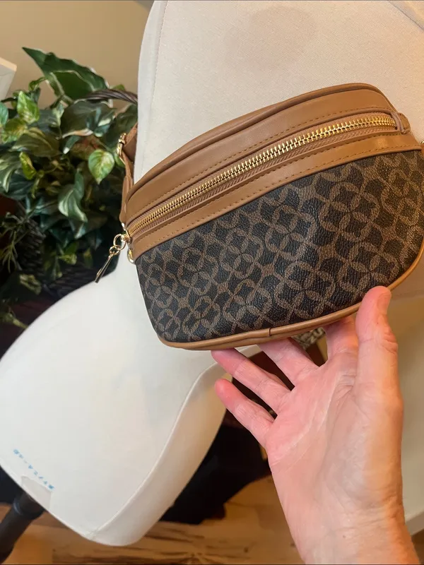 Tan crossbody Fanny Pack Belt Bag - Image 3