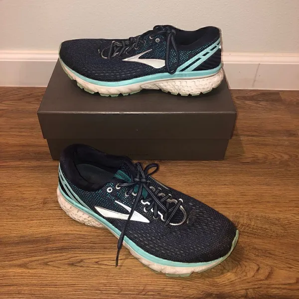Brooks ghost athletic training running shoes sneakers sz 10 women’s - Image 7