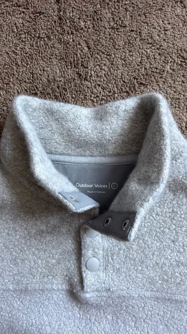 Outdoor Voices Sweatshirt - Image 3