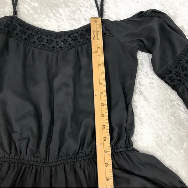 American Eagle Outfitters Off shoulder romper eyelet charcoal womens size medium - Image 6