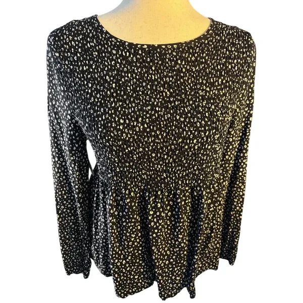 URBAN Romantics Black and White Smocked Peplum Long Sleeve Blouse - Image 2