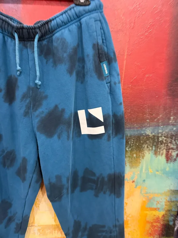 Men’s legend jogger size large Blue - Image 4
