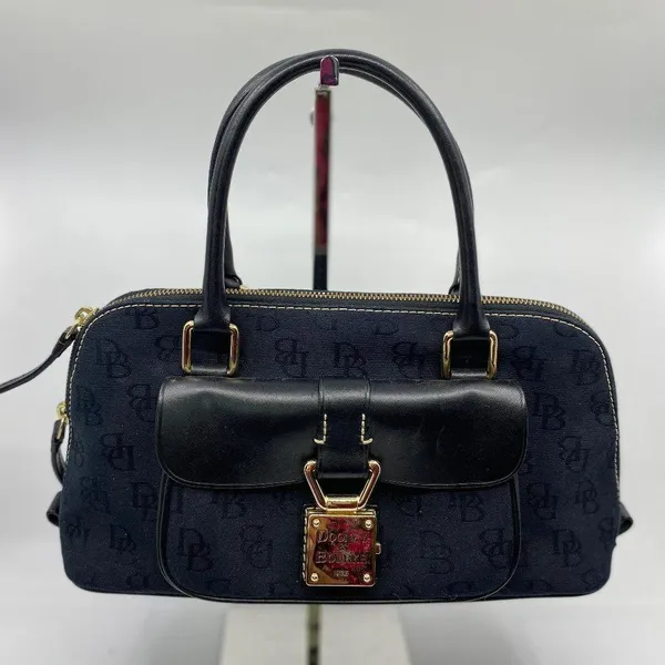 Dooney & Bourke Black Large Leather Shoulder Bag - Image 9