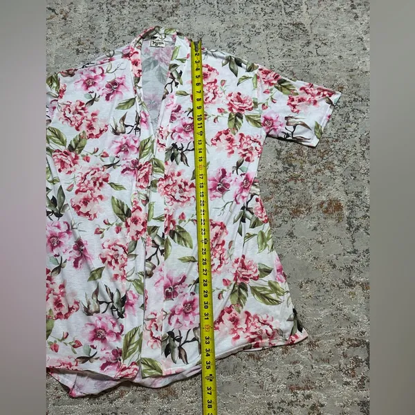 Show Me Your MuMu floral Robe Size Small - Image 8