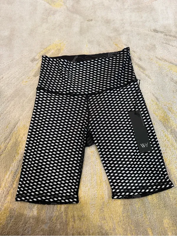 Wear It To Heart Kurt Reversible High Waisted Biker Shorts Black Rhombus M - Image 3