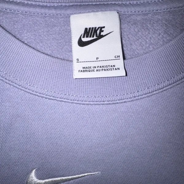 Nike Lavender Crewneck Sweater - Image 2