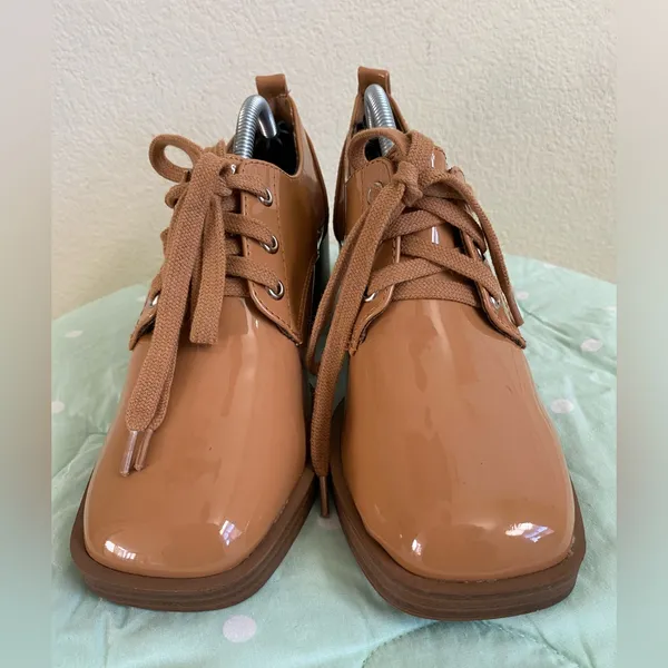 NWT Soda Square Toe Womens shoes size 8.5 - Image 3