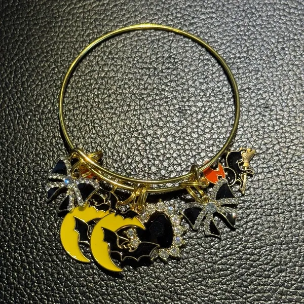 NEW Halloween Spooky Charm Bracelet Gold Rhinestone Bat Cat Witch Moon - Image 8