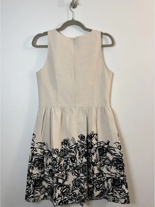 LOFT Dress Womens Size 8 Ivory Black Floral Fit Flare Sleeveless NWOT - Image 2