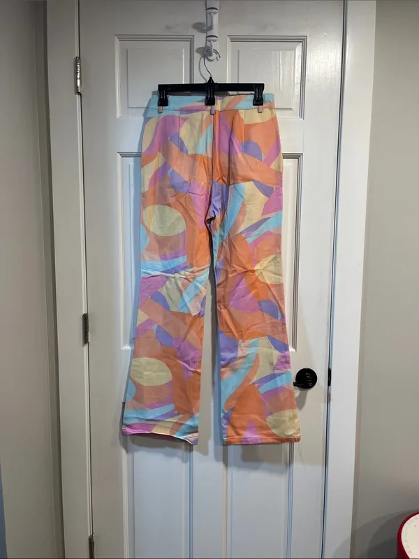 Peppermayo Colorful Print Pants NWOT US Size 4 - Image 3