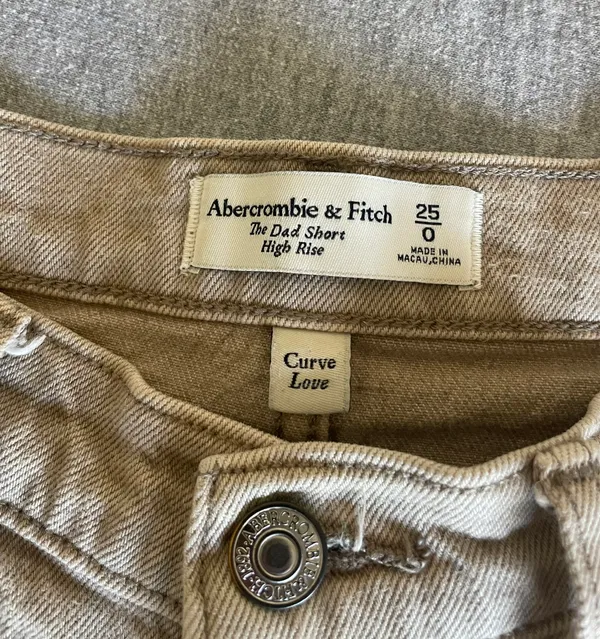 Abercrombie Curve Love High Rise Dad Short - Image 3