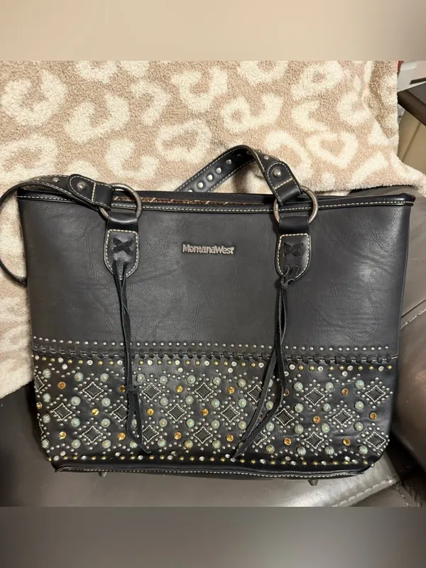 Montana West tote bag features studded rhinestone detailing - Image 5